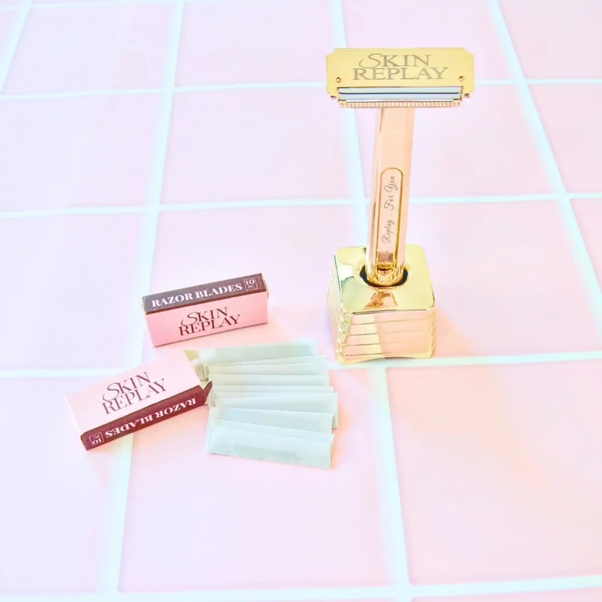 RAZOR BLADES REFILL WITH SKIN REPLAY RAZOR